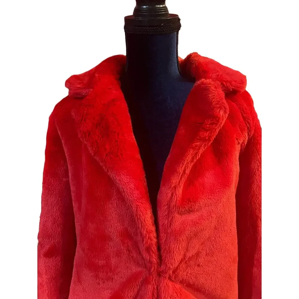 Melissa Paige Womens Red Fuzzy Fleece Jacket Collar One hook Closure Soft Small